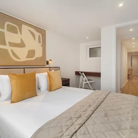 Whome Old Town Flat With A Modern Touch * Lisbona