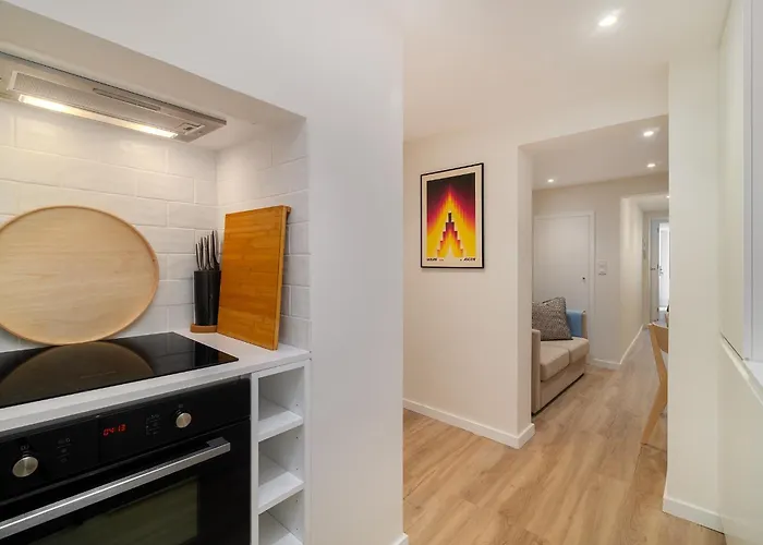 Whome Old Town Flat With A Modern Touch