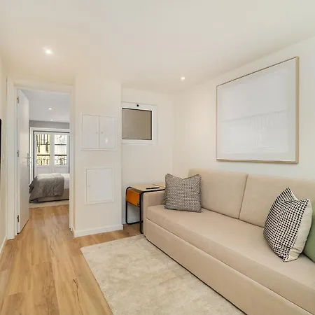 Whome Old Town Flat With A Modern Touch Apartman Lisboa