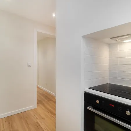 Whome Old Town Flat With A Modern Touch